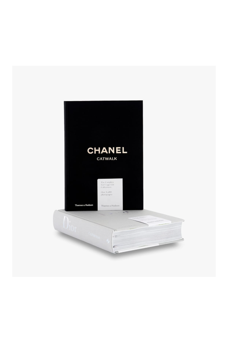 Gros livre Chanel l'intégrale des collections